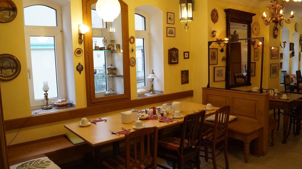 Hotel Select بوروسيا مونشنغلادباخ المظهر الخارجي الصورة