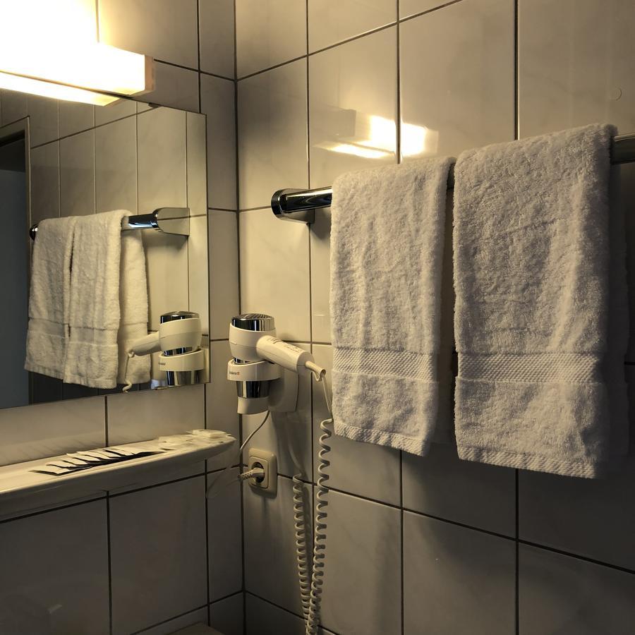 Hotel Select بوروسيا مونشنغلادباخ المظهر الخارجي الصورة